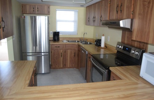 Daytona Beach Shores Condo | Come Stay At Our Beautiful Shores Club Condominium With A Lovely Ocean View