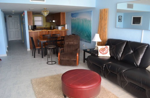 Daytona Beach Shores Condo | Come Stay At Our Beautiful Shores Club Condominium With A Lovely Ocean View