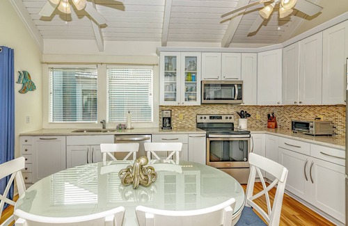 Bald Head Island Villa | Come stay at '1 Vitamin Sea'! Enjoy ocean views, two golf carts, and access to the BHI club.