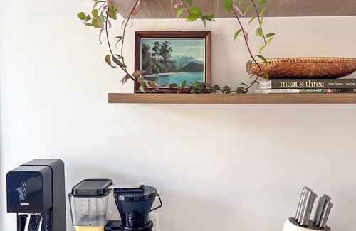 Martinborough House | Come Stay at Blackbird House!