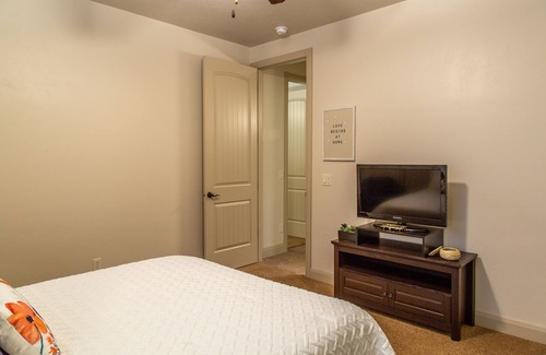 Hurricane House | Come stay at Hurricane Hill Home near Zion National Park!