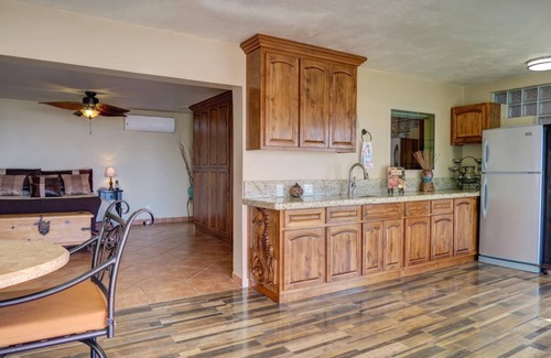 Reforma House | Come to LA PLAYA!