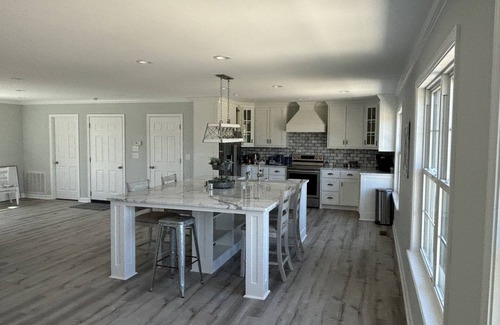 Heber Springs Apartment | Come visit Heber Springs and experience life on the Evans Mountaintop Farm!nnn