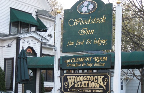 Plymouth Resort | Come visit New Hampshire lakes, mountains and hike, swim, and golf.