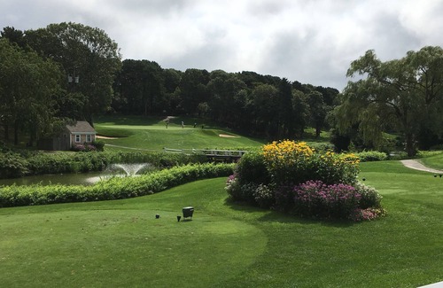Plymouth Resort | Come visit New Hampshire lakes, mountains and hike, swim, and golf.