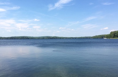 Lee Cottage | Come watch the leaves as they change around the lake!Hunting, ATVs
