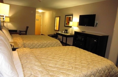 Monmouth Junction House | Comfort & Affordability Near Major Highways | 3 Units