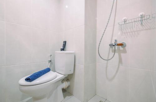 Pondokcina Apartment | Comfort 1BR at Evenciio Margonda Apartment By Travelio