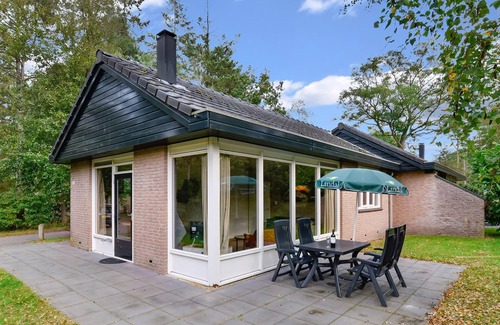 Nieuw-Milligen House | Comfort 4-person bungalow - Extra accessible in the holiday park Landal Rabbit Hill