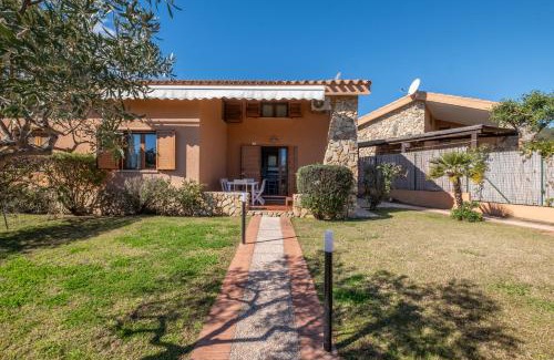 Costa Rei House | Comfort a 4 minuti dal mare- Giardino e bbq