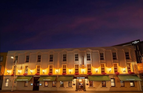 City Centre Dublin Hotel | Comfort and Convenience! Minutes away from Wicklow Mountains National Park