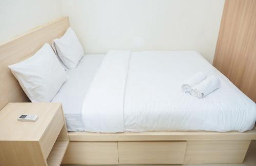 Hegarmanah Apartment | Comfort and Cozy 2BR Apartment Parahyangan Residence By Travelio