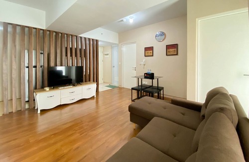 Java Apartment | Comfort And Elegant 4Br Combined At Springlake Summarecon Bekasi Apartment