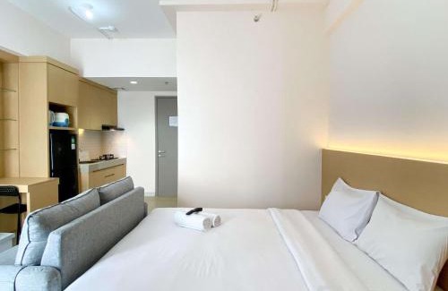 Cikarang Apartment | Comfort and Simply Design Studio at Vasanta Innopark Apartment By Travelio