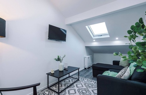 Selly Oak Apartment | Comfort and Style. 2 Bed Apartment in Selly Oak