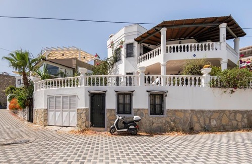 Bodrum City Center Villa | Comfort and Tranquility in Bardakçı Bay