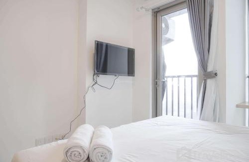 Semanggi Apartment | Comfort and Warm Studio at Ciputra World 2 Apartment By Travelio