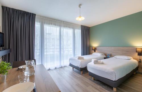 Miroir - Batignolles Hotel | Comfort Aparthotel Le Mans