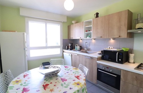 Aurillac Apartment | Comfort Apartment in Aurillac with Wifi, Parking and Balcony