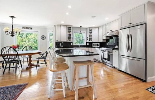 Little Compton House | Comfort, Beauty, and the Little Compton Beach!