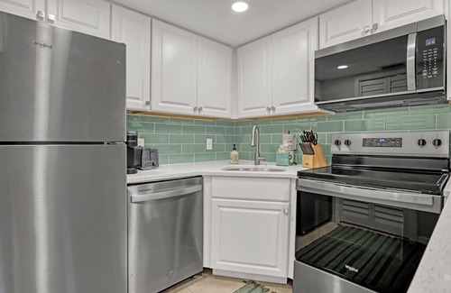 Port Canaveral Condo | Comfort by the Beach