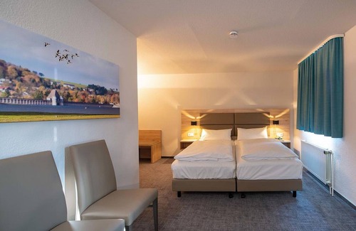 Moehnesee Apartment | Comfort double room with lake view
