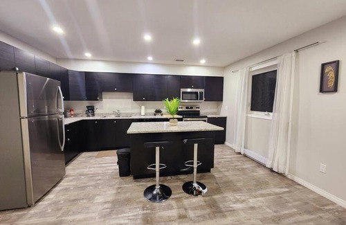 Whitehorse Apartment | Comfort First - sleeps 6