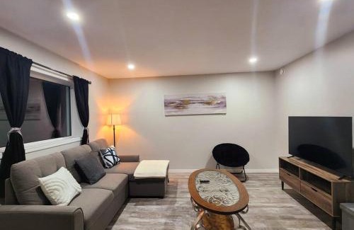 Whitehorse Apartment | Comfort First - sleeps 6