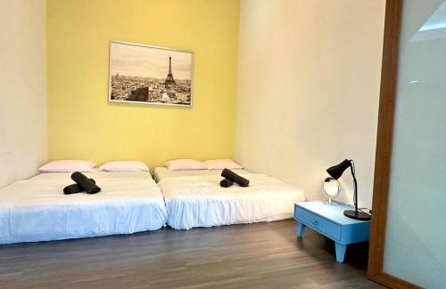 Taman Pelangi House | Comfort Gather Near CIQ 5B3B
