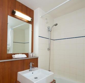 Lomme Hotel | Comfort Hotel Lille Lomme