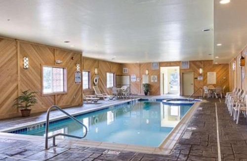 Thornhill Hotel | Comfort Inn and Suites