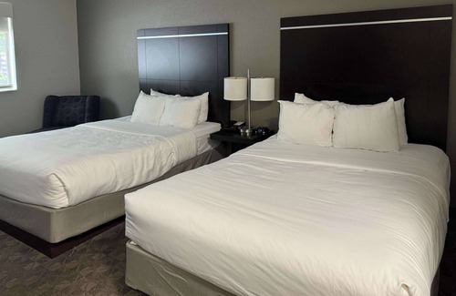 Huntington Hotel | Comfort Inn Huntington near University area