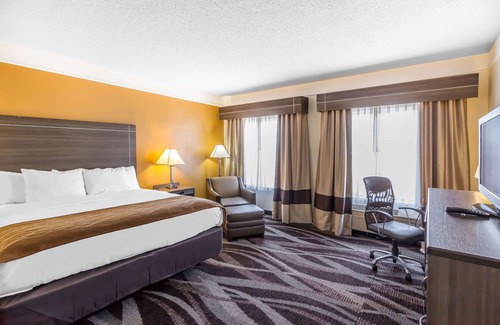 San Antonio Hotel | Comfort Inn near Frost Bank Center