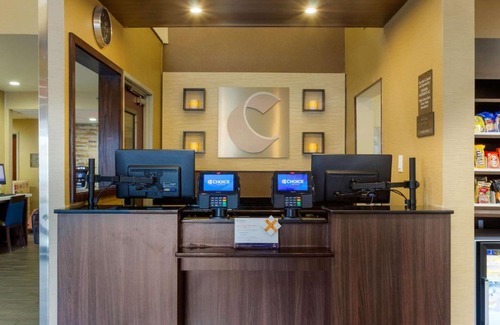 Amarillo Hotel | Comfort Inn & Suites Amarillo East