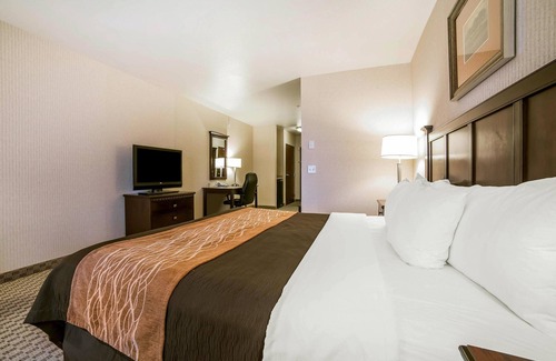 Whitney Ranch Hotel | Comfort Inn & Suites Henderson - Las Vegas