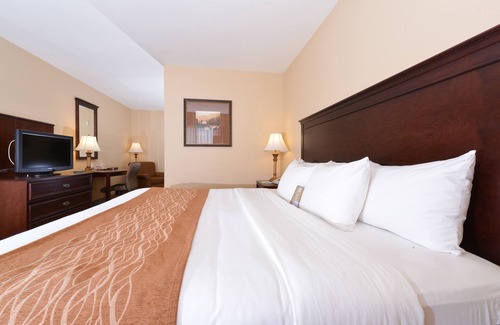McMinnville Hotel | Comfort Inn & Suites McMinnville Wine Country