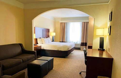 Odessa Hotel | Comfort Inn & Suites, Odessa I-20