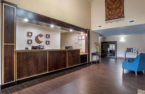 Scott Hotel | Comfort Inn & Suites Scott-West Lafayette