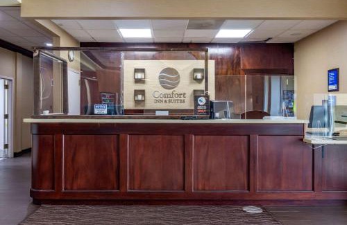 Haller Lake Hotel | Comfort Inn & Suites Seattle North