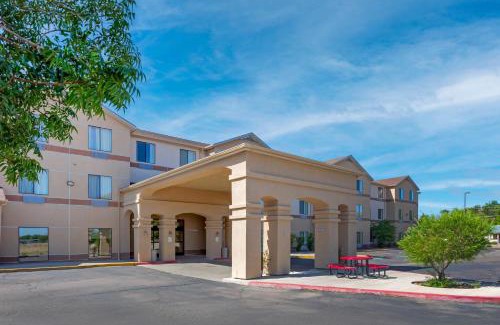 Polvadera Hotel | Comfort Inn & Suites Socorro