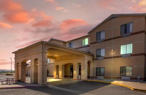 Polvadera Hotel | Comfort Inn & Suites Socorro