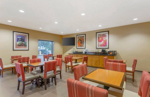 Polvadera Hotel | Comfort Inn & Suites Socorro