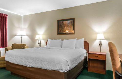 Sterling Hotel | Comfort Inn & Suites Sterling