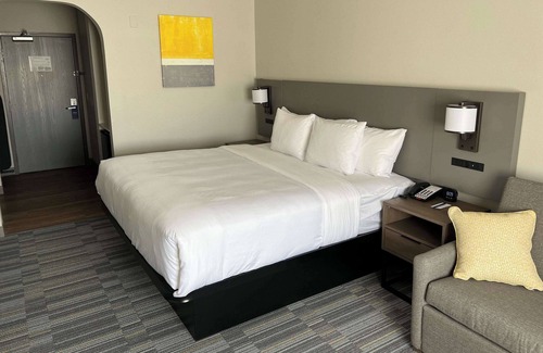 Lubbock Hotel | Comfort Inn & Suites