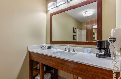 McComb Hotel | Comfort Inn & Suites