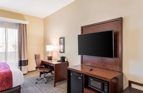 Hurricane Hotel | Comfort Inn & Suites Zion Park Area