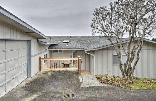 Camano Island House | Comfort Meets Coastal Charm w/Private Beach