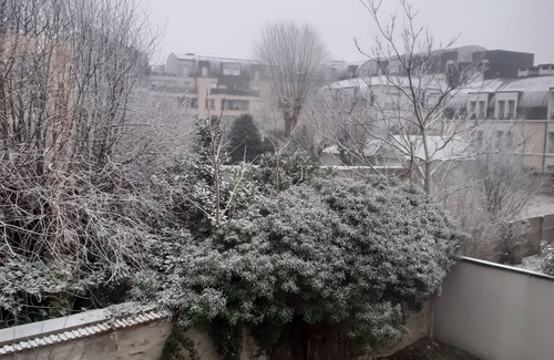 Bretigny-sur-Orge Apartment | Comfort room