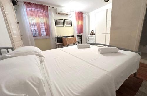 Old Town Apartment | Comfort Room within the Palace SPLIT CENTRE