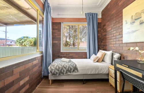 Hurstville House | Comfort Single Room - Private - Prime Spot in Hurstville